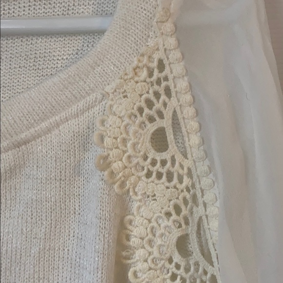 Papillon Sweater - Picture 2 of 2